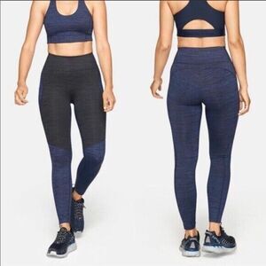 Outdoor Voices Women's Size S Blue Black Techsweat 7/8 Two-Tone Leggings Athetic